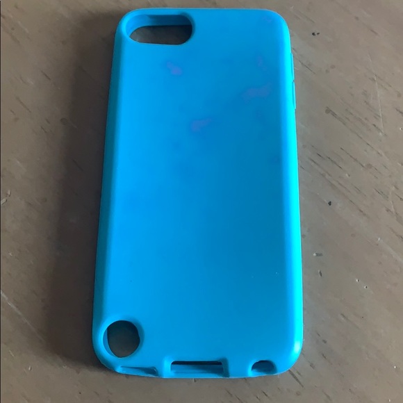 Two iPod Cases - Picture 3 of 4